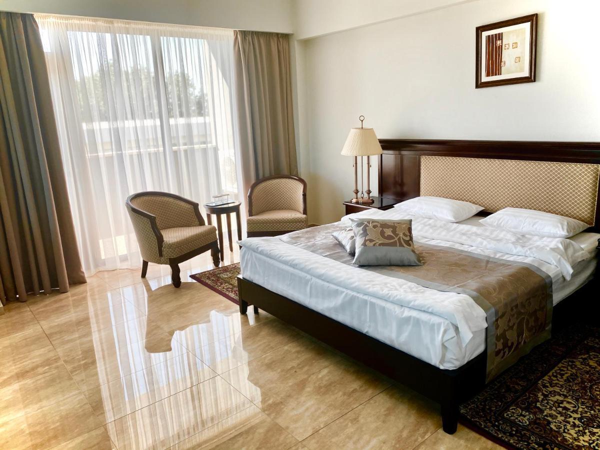 Hotel Del Mar & Conference Center Mamaia Kültér fotó